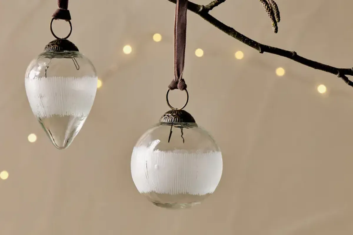 Baubles & Tree Decorations|Shades Of Nature^Nkuku Anara Etched Bauble - (Set of 4)