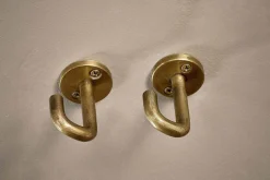 Bathroom Accessories|Hooks & Rails^Nkuku Aniko Iron Ceiling Hook - Brass (Set of 2)