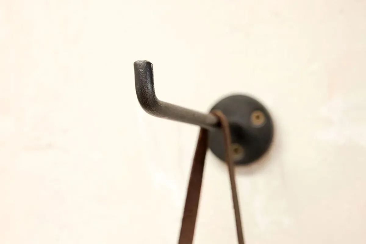 Bathroom Accessories|Hooks & Rails^Nkuku Aniko Iron Hook - (Set of 2)