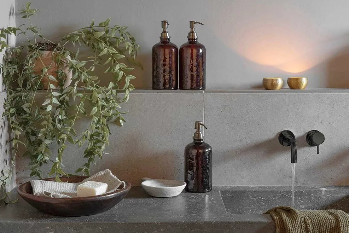 Bathroom Accessories^Nkuku Avamali 1 Litre Recycled Glass Refill Bottle - Plain