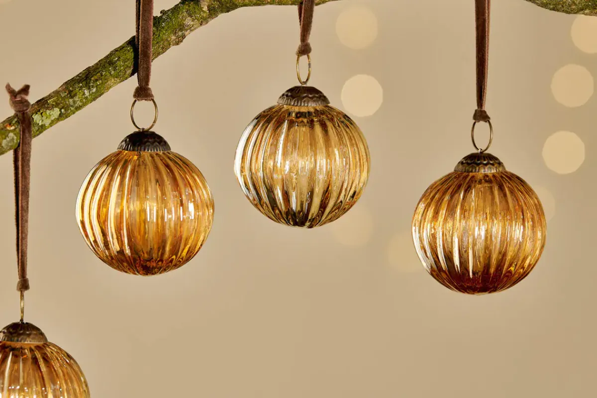 Baubles & Tree Decorations|Shades Of Nature^Nkuku Betini Baubles - Gold (Set of 4)