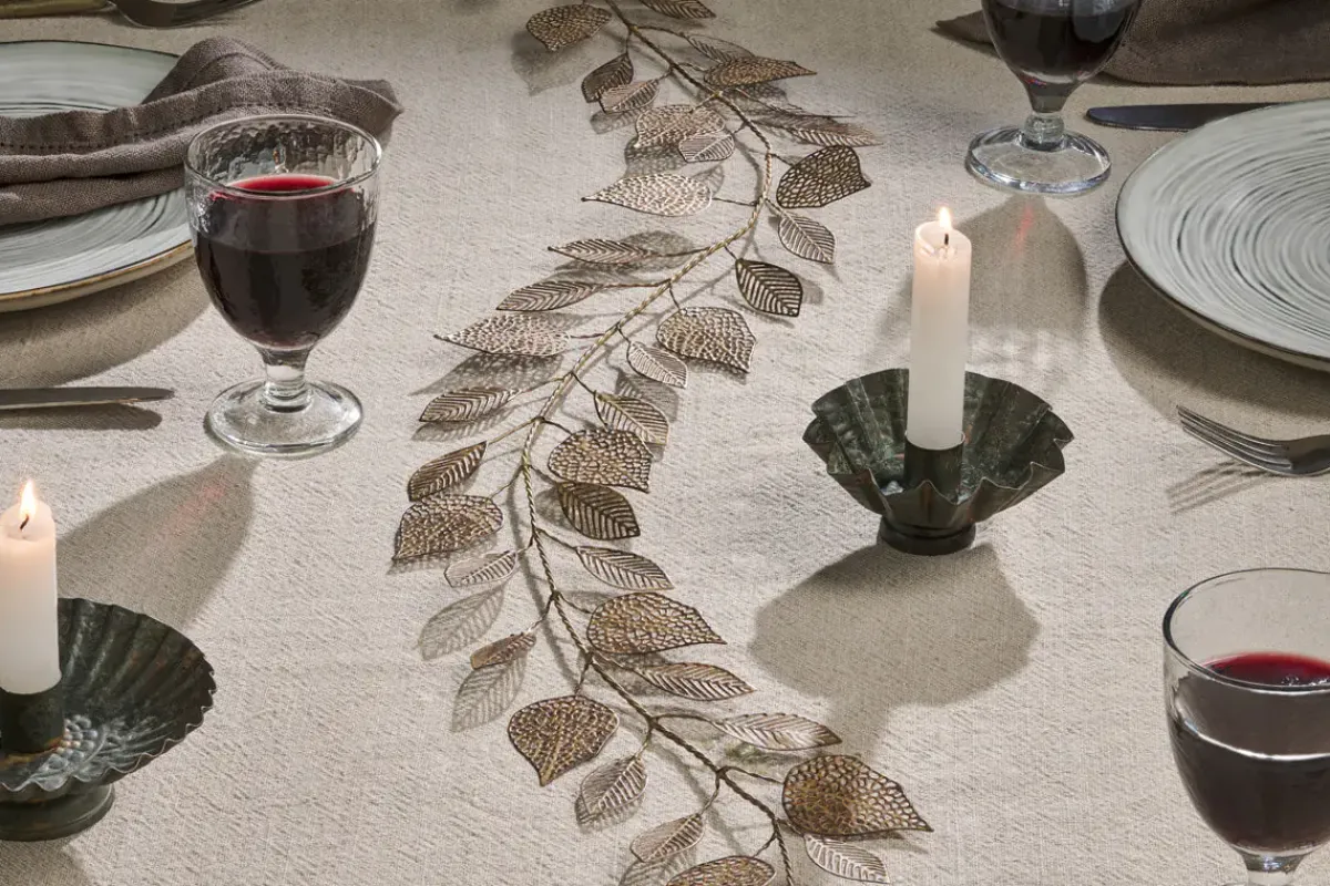 Christmas Table|Wreaths & Garlands^Nkuku Charita Garland - Antique Brass