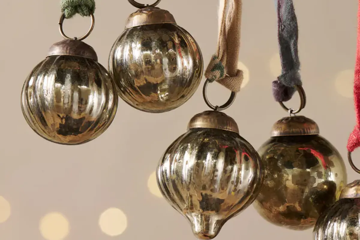 Baubles & Tree Decorations|Winter Berries^Nkuku Dew Drop Baubles - - (Set of 12) Antique Gold