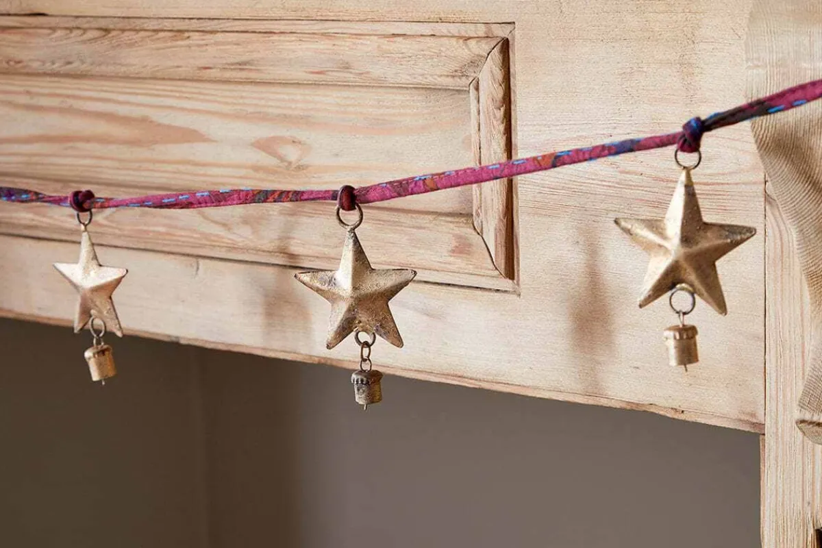 Wreaths & Garlands|New Christmas^Nkuku Didi Star Garland - Antique Brass