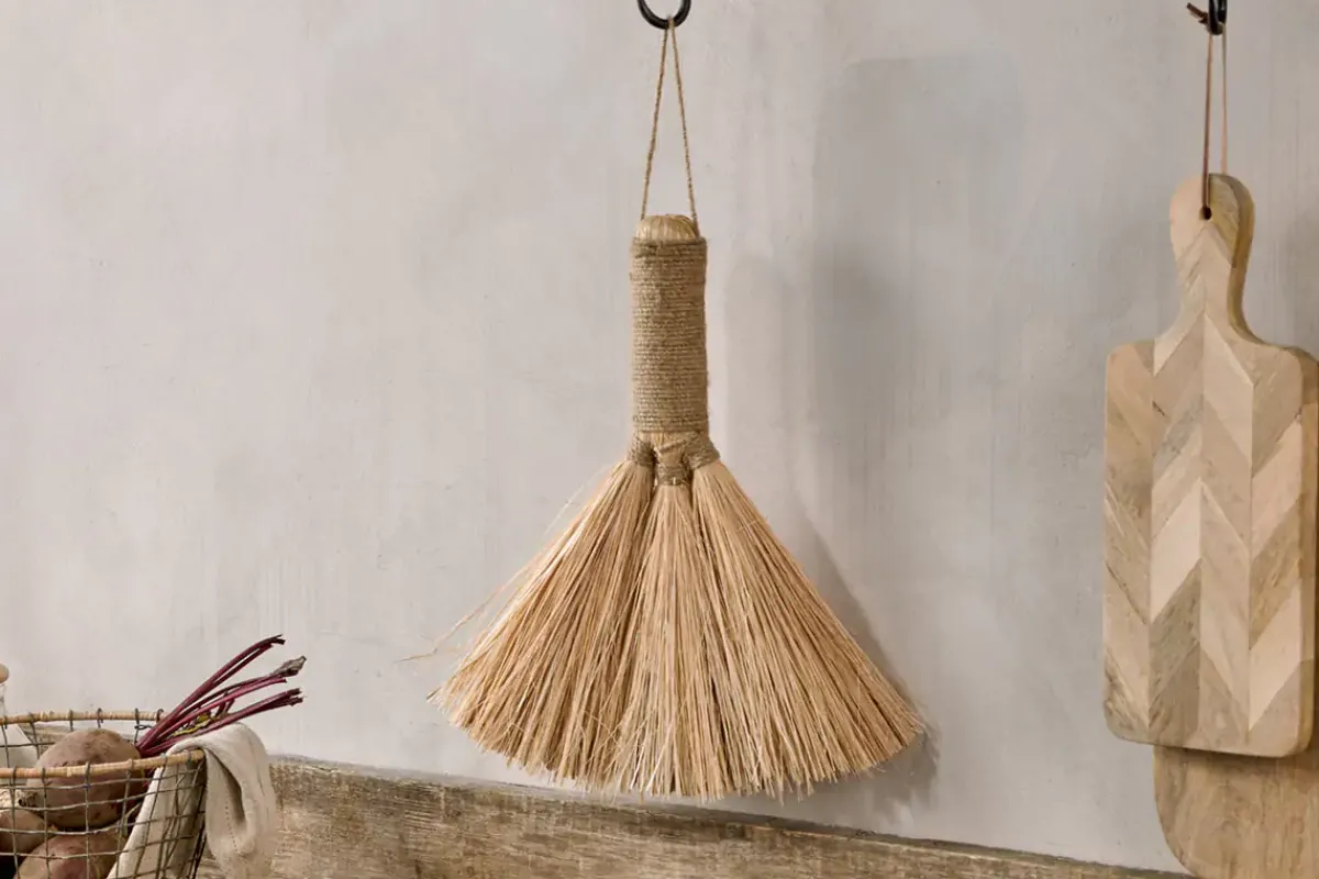 Pantry|Kitchen Storage^Nkuku Dulani Grass Brush - Natural - Small