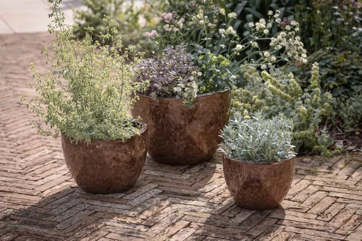 Garden Planters|Garden Décor^Nkuku Dunai Terracotta Planter - Brown