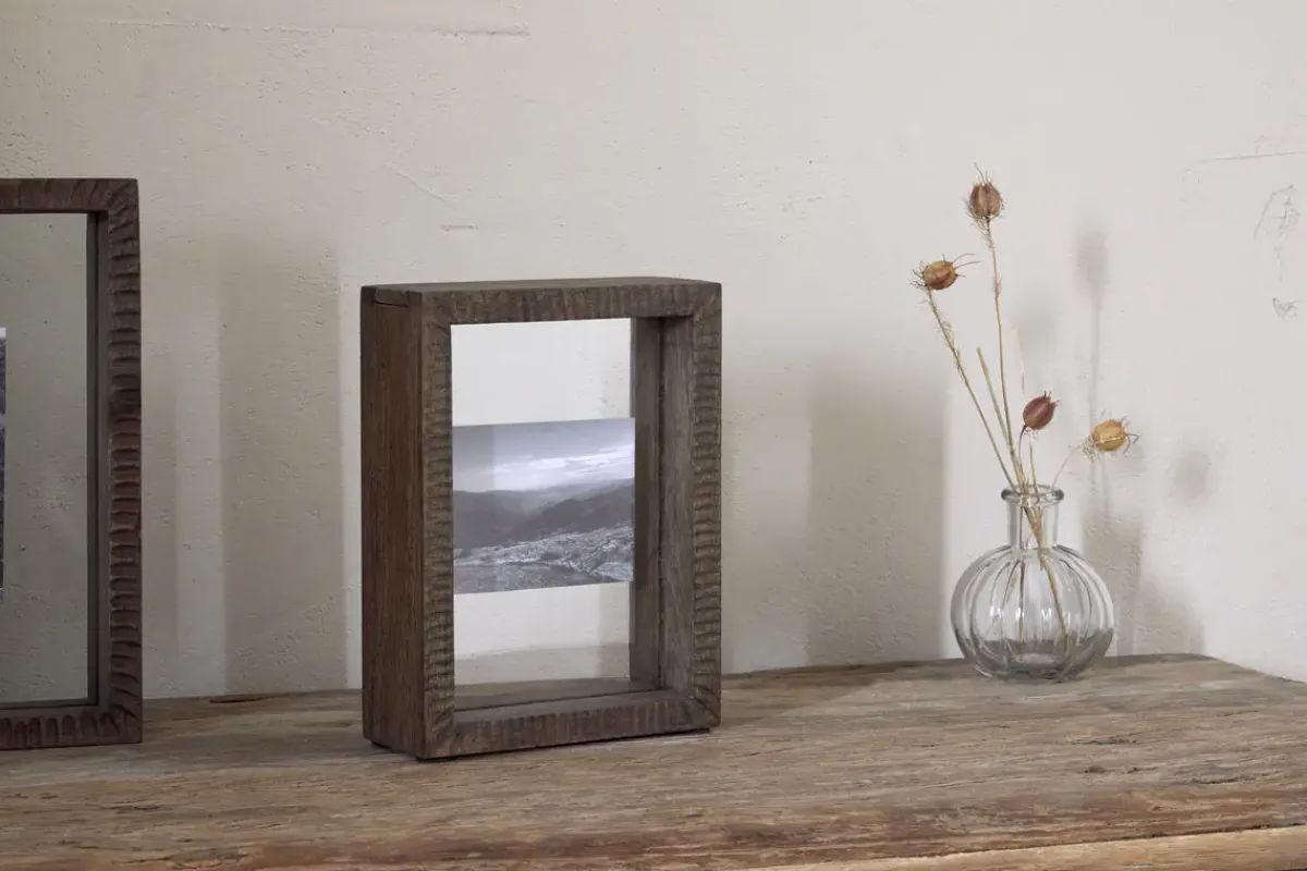 Desk Accessories|Photo Frames^Nkuku Indu Standing Mango Wood Frame - Dark Ash