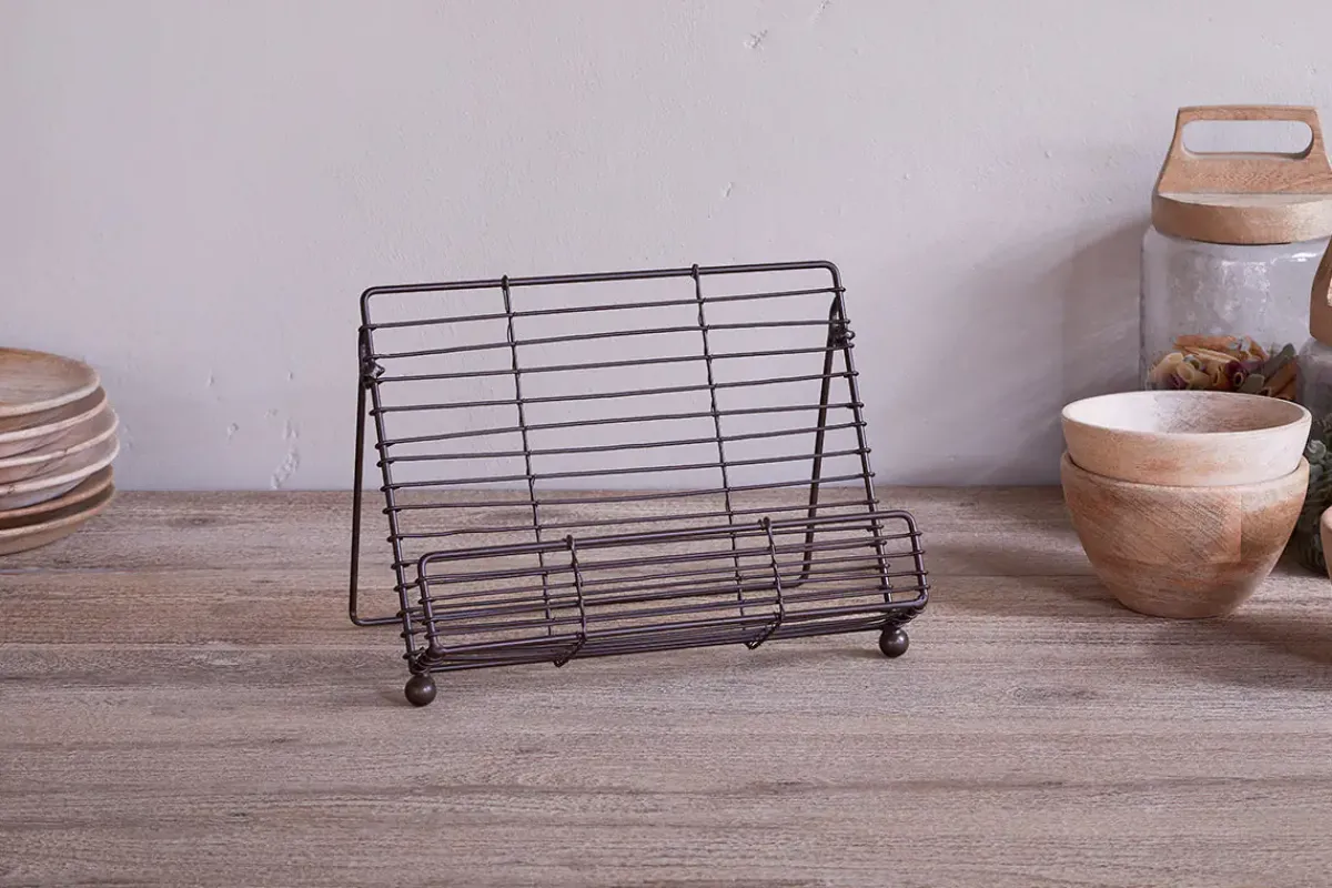 Desk Accessories|Pantry^Nkuku Inkollu Wire Bookstand - Aged Brass