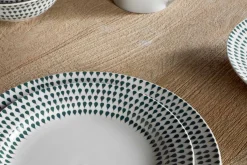 Plates^Nkuku Juniper Drop Side Plate - Cream & Juniper