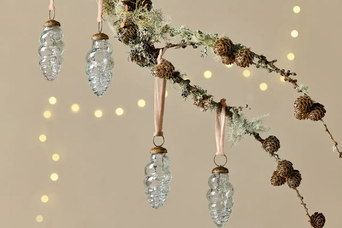 Baubles & Tree Decorations^Nkuku Khol Shell Baubles - Clear Antique - (Set of 4)