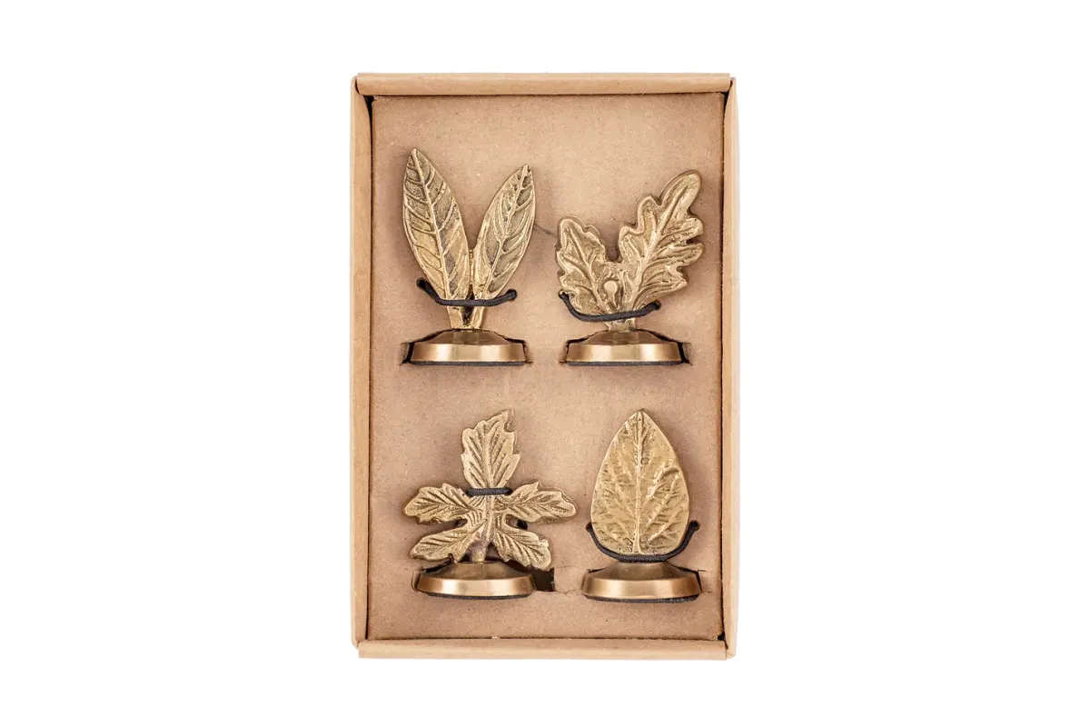 Christmas Table^Nkuku Leaf Brass Place Card Holders (Set of 4)