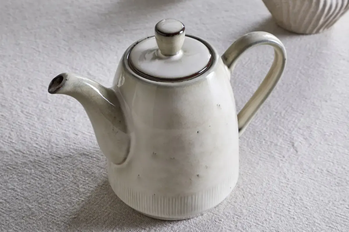 Breakfast Accessories|Teapots & Teacups^Nkuku Malia Teapot - Cream