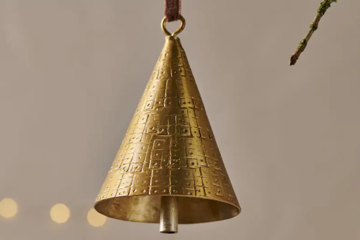 Baubles & Tree Decorations|Winter Berries^Nkuku Manya Metal Bell Baubles - Brass - (Set of 3)