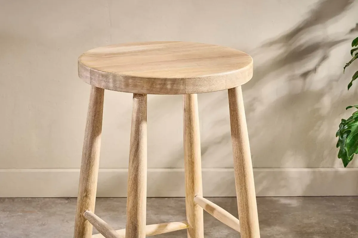Kitchen & Dining|Bar Stools & Bar Chairs^Nkuku Mengwi Mango Wood Round Bar Stool - Natural