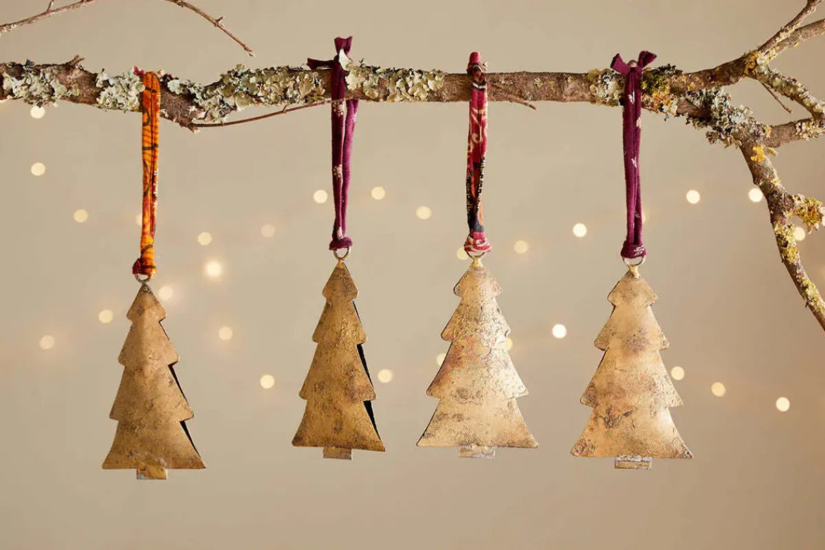 Baubles & Tree Decorations|New Christmas^Nkuku Mishti Tree Baubles - Antique Brass - Large (Set of 4)