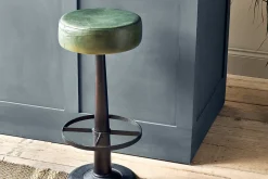 Kitchen & Dining|Bar Stools & Bar Chairs^Nkuku Narwana Leather Round Stool - Rich Green