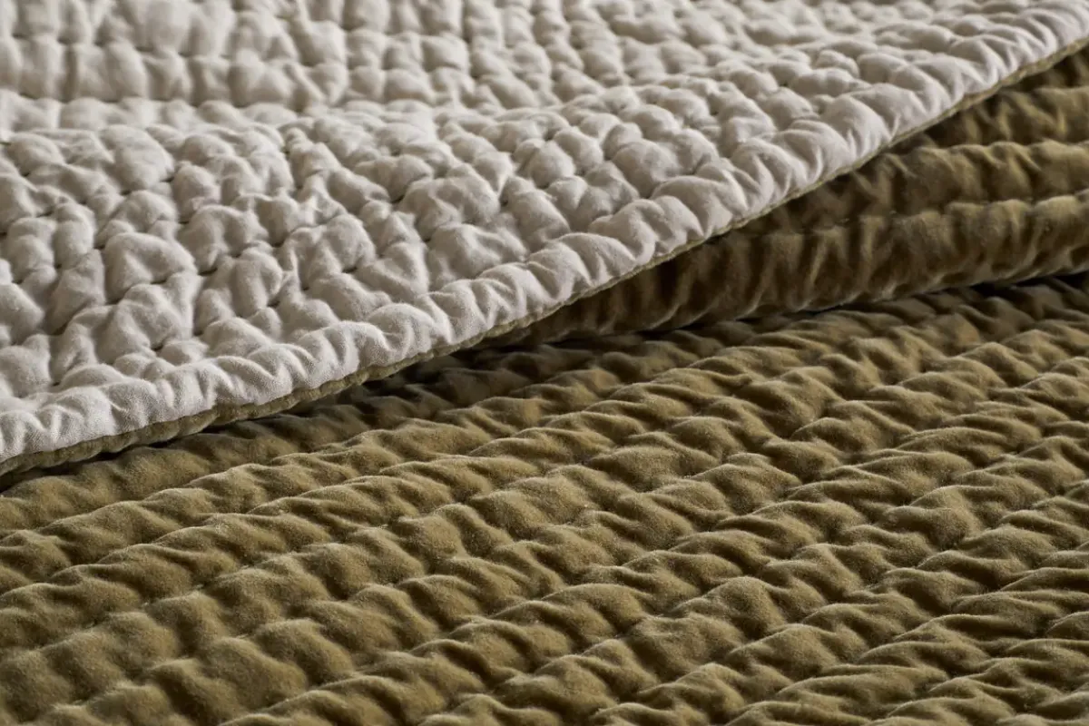 Bedroom Textiles|Blankets & Throws^Nkuku Nidra Velvet & Linen Bed Quilt - Moss