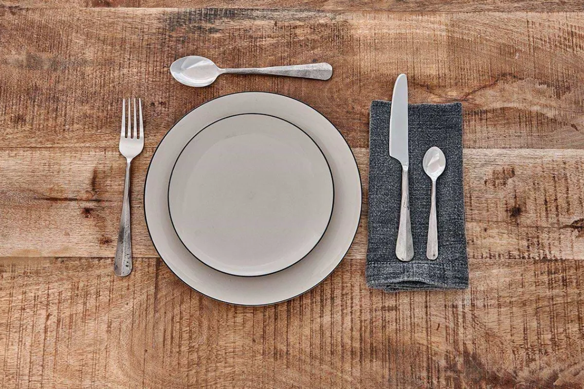 Cutlery|Cutlery^Nkuku Osko Cutlery Set - (Set of 16) Brushed Silver