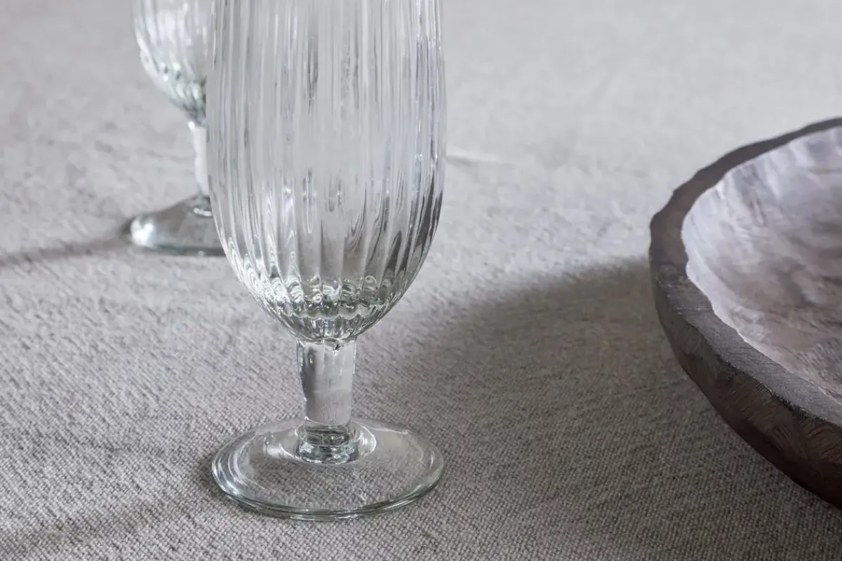 Entertaining Glasses|Wine & Champagne Glasses^Nkuku Otuba Champagne Flute - Clear (Set of 4)