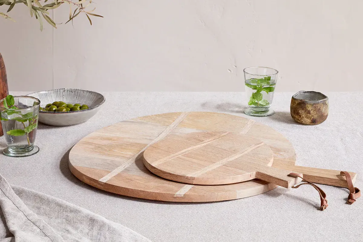 Chopping Boards^Nkuku Pijja Panelled Pizza Board - Natural