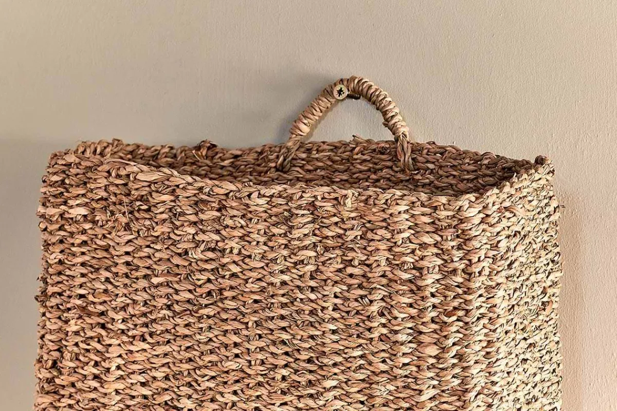 Baskets|Bathroom Accessories^Nkuku Putlar Seagrass Wall Hung Basket
