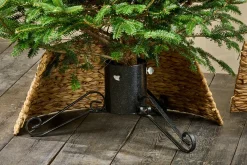 Baubles & Tree Decorations|Bright Christmas^Nkuku Rani Tree Skirt - Natural