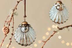 Baubles & Tree Decorations^Nkuku Sohni Shell Baubles - Gold & Cream - (Set of 4)