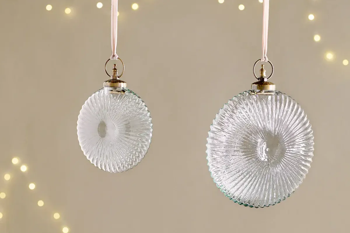 Giant Baubles|Baubles & Tree Decorations^Nkuku Sundara Giant Bauble - Clear