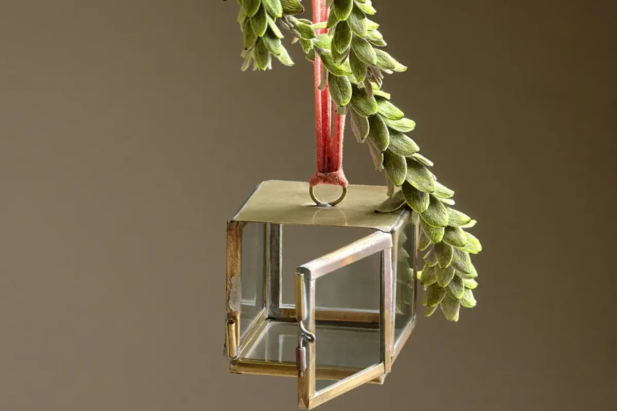 Bright Christmas|Baubles & Tree Decorations^Nkuku Tiny Kiko Box Decorations (Set of 2) - Antique Brass